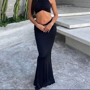 Long black maxi skirt mesh lined New York street style